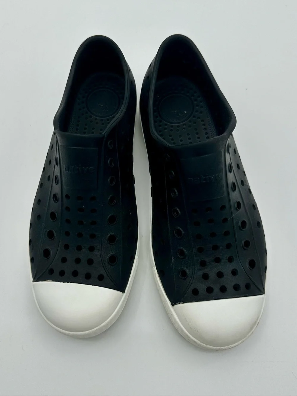 Native Black Beach Water Slip on Shoes size Junior 3
